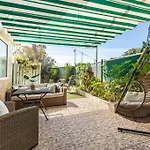 Апартаменти Beachfront Private In Pueblo Torviscas Sunset Harbour