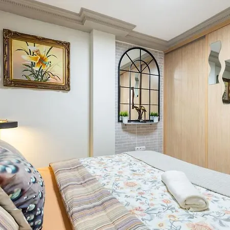 Beachfront Private In Pueblo Torviscas Sunset Harbour 아파트