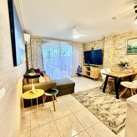 Lejlighed Beachfront Private In Pueblo Torviscas Sunset Harbour