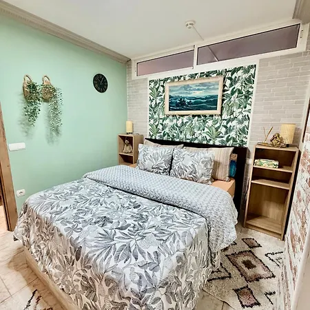 Beachfront Private In Pueblo Torviscas Sunset Harbour アデヘ