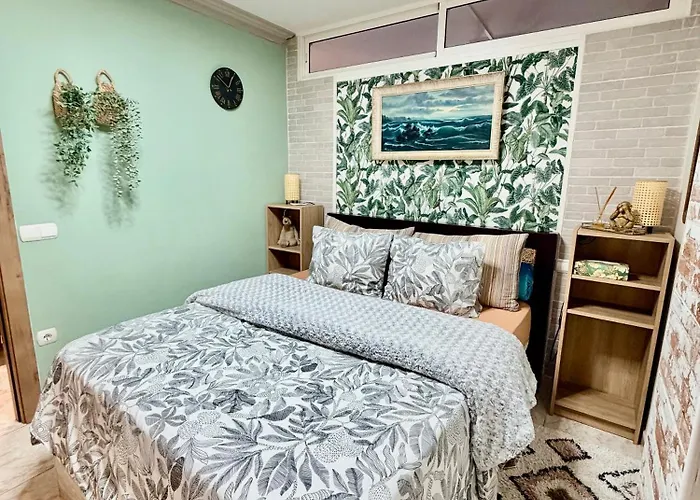 Beachfront Private In Pueblo Torviscas Sunset Harbour アデヘ