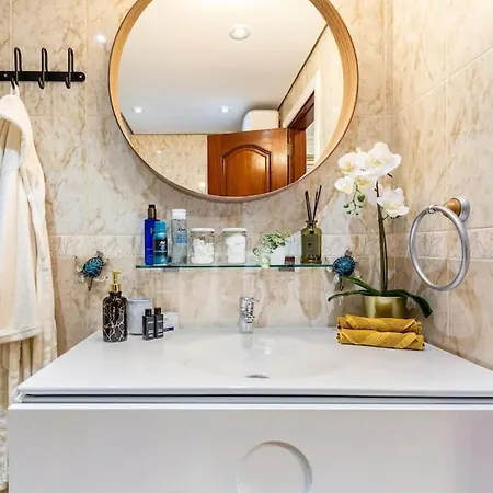 Διαμέρισμα Beachfront Private In Pueblo Torviscas Sunset Harbour *